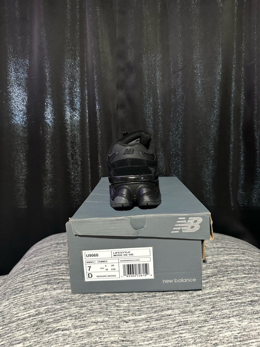 New Balance Black Mesh & Leather Runner Sneakers - Picture 4 of 4